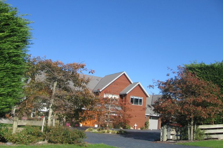 Photo of property in 80 Joseph Banks Drive, Whitby, Porirua, 5024