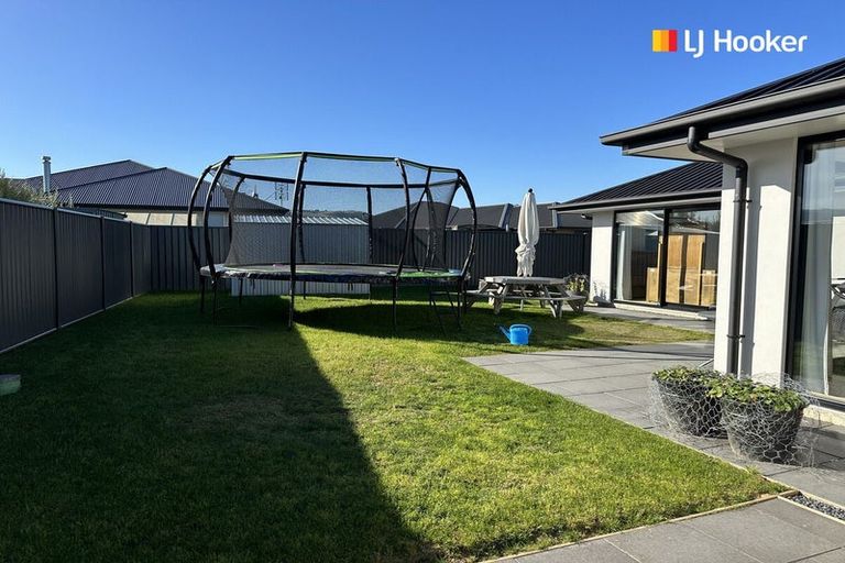 Photo of property in 14 Anderton Crescent, Mosgiel, 9024