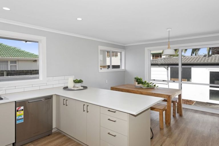 Photo of property in 515 Harewood Road, Harewood, Christchurch, 8051