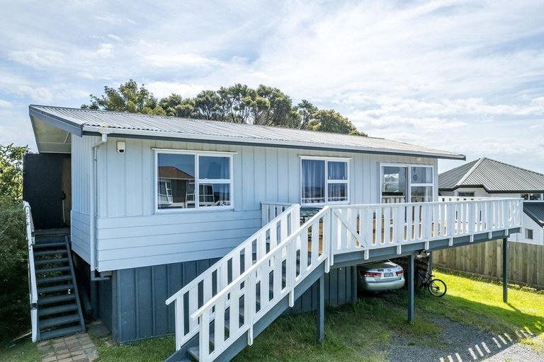 Photo of property in 58 Te Haumi Drive, Paihia, 0200