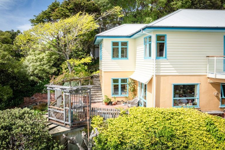 Photo of property in 15 Thane Road, Roseneath, Wellington, 6011