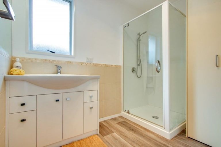 Photo of property in 12a Chaucer Road, Hospital Hill, Napier, 4110