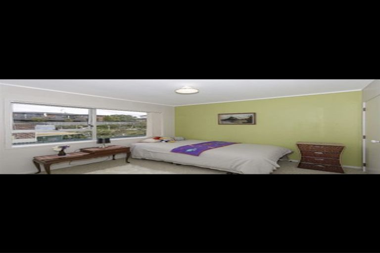 Photo of property in 1/20 Merchant Avenue, Te Atatu South, Auckland, 0610