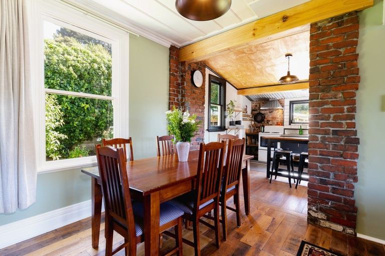 Photo of property in 76 Manapouri Street, Ravensbourne, Dunedin, 9022