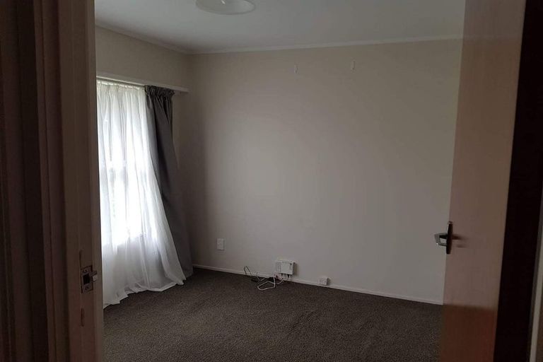 Photo of property in 1/41 Chequers Avenue, Glenfield, Auckland, 0629