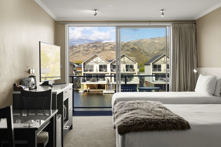 Photo of property in 21a Perriam Place, Mount Pisa, Cromwell, 9383