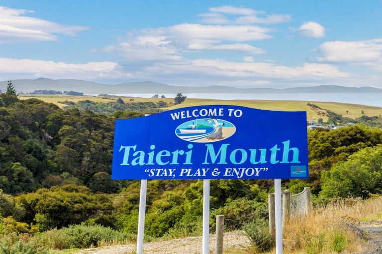 Photo of property in 1121 Finlayson Road, Taieri Mouth, 9091