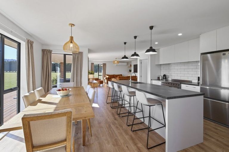 Photo of property in 728 Woodstock Road, Burnt Hill, Oxford, 7495