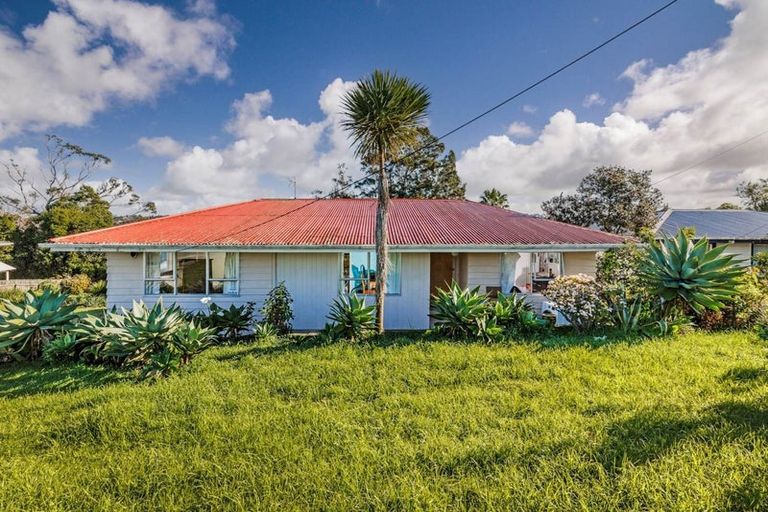Photo of property in 115 Manuka Road, Bayview, Auckland, 0629
