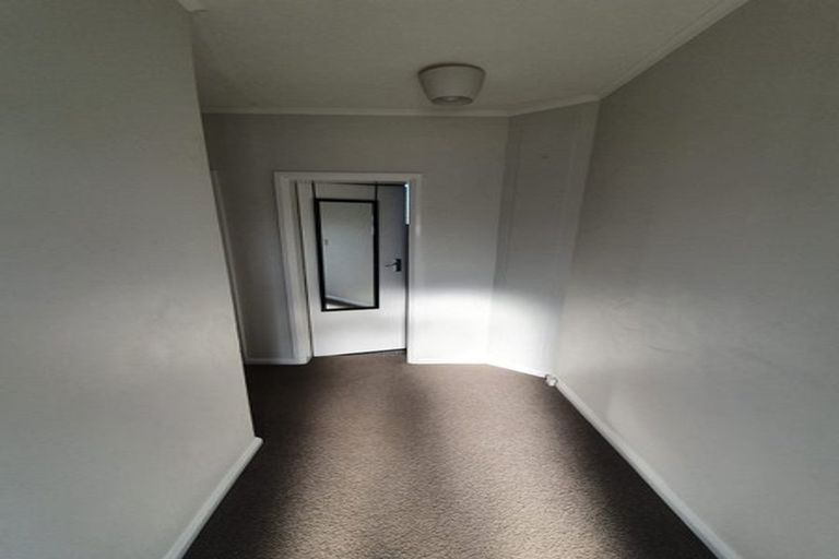 Photo of property in 11 Wilson Street, Newtown, Wellington, 6021