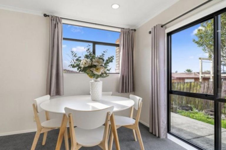 Photo of property in 12 Botanic View, Manurewa, Auckland, 2105