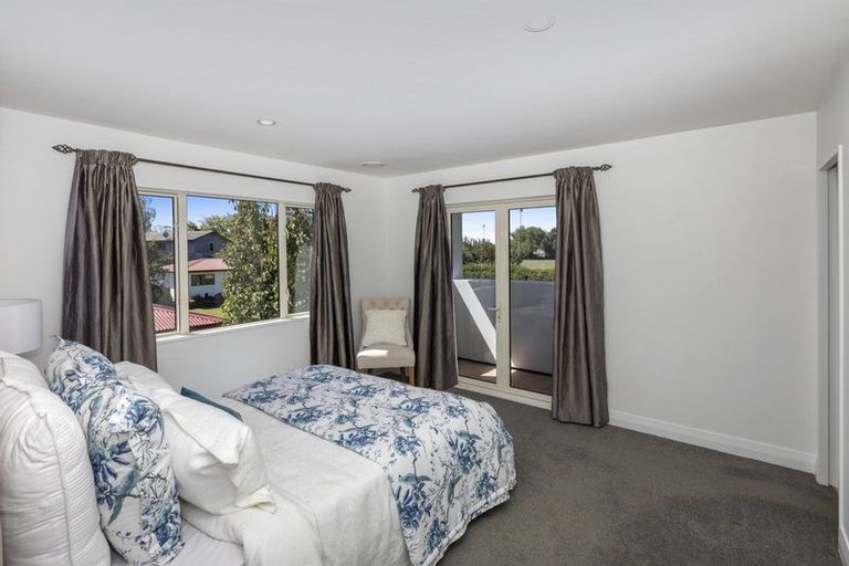 Photo of property in 70 Saint James Avenue, Papanui, Christchurch, 8053