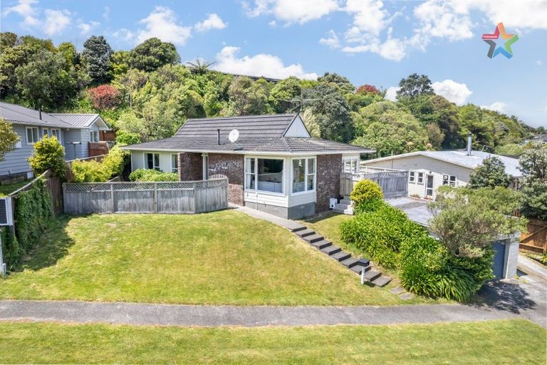 Photo of property in 52 Waipounamu Drive, Kelson, Lower Hutt, 5010