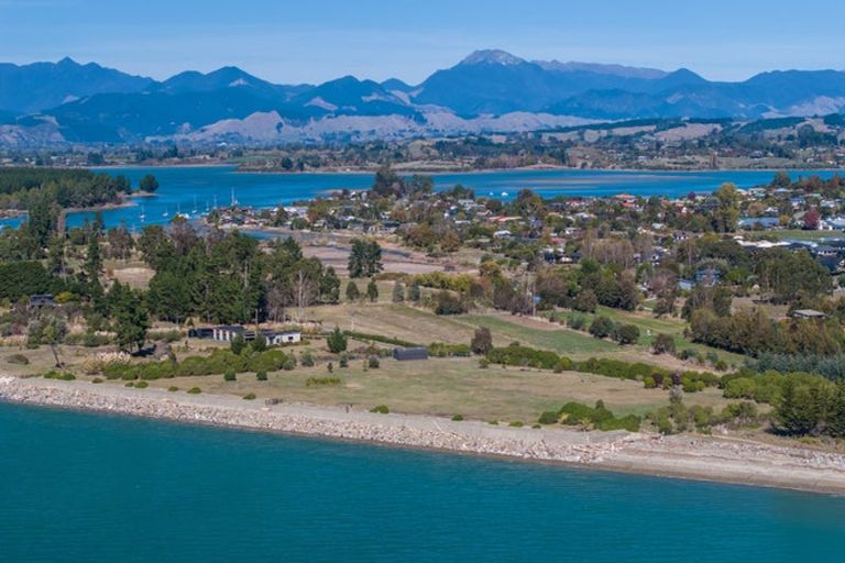 Photo of property in 154 Aranui Road, Mapua, 7005