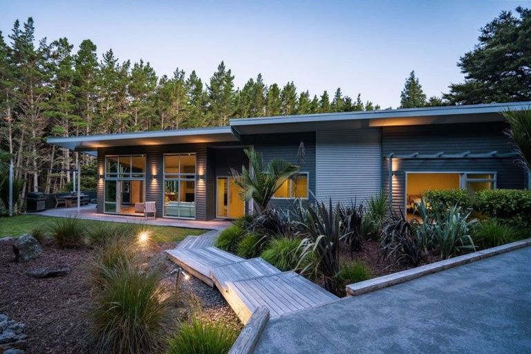 Photo of property in 254a Ngunguru Road, Glenbervie, Whangarei, 0173