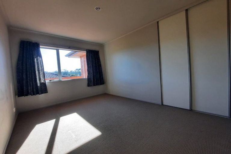 Photo of property in 43 Kellett Road, Ranui, Auckland, 0612