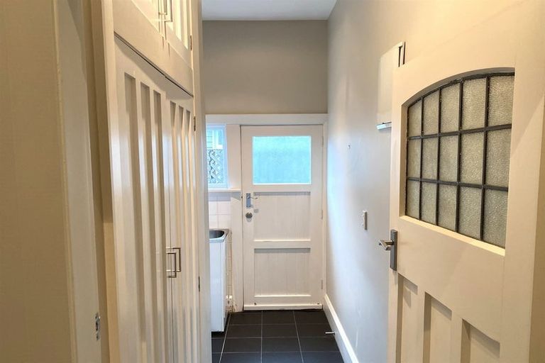 Photo of property in 18 Severn Street, St Albans, Christchurch, 8014