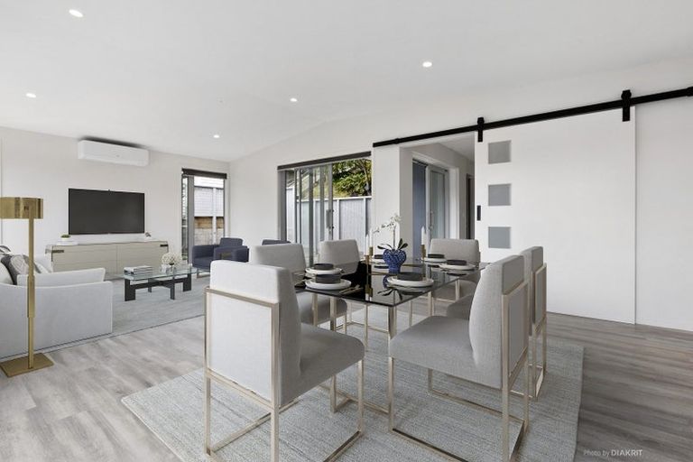 Photo of property in 83a Nevay Road, Miramar, Wellington, 6022