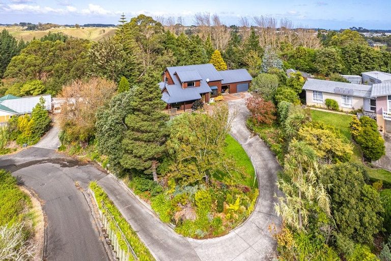 Photo of property in 62 Shakespeare Road, Bastia Hill, Whanganui, 4500