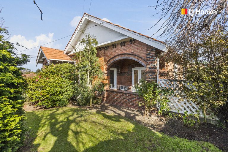 Photo of property in 96 Elgin Road, Kenmure, Dunedin, 9011