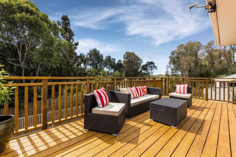 Photo of property in 26 Imperial Place, Henderson, Auckland, 0612