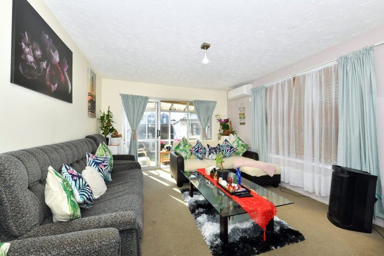 Photo of property in 2/23 Purchas Street, St Albans, Christchurch, 8014