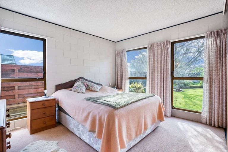 Photo of property in 13 Park Estate Road, Rosehill, Papakura, 2113