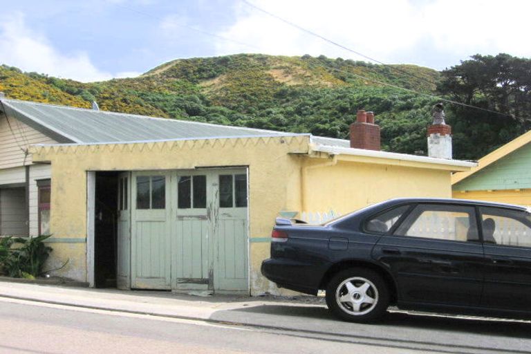 Photo of property in 40 Rhine Street, Island Bay, Wellington, 6023