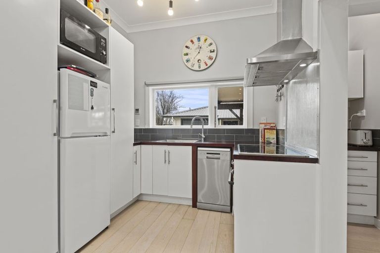 Photo of property in 16 Aorangi Street, Feilding, 4702