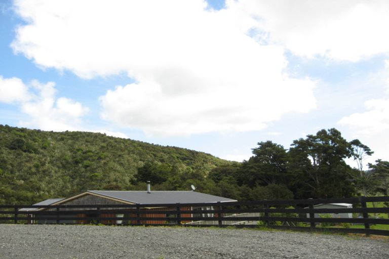 Photo of property in 32 Clements Hill Lane, Kaipara Flats, Warkworth, 0981