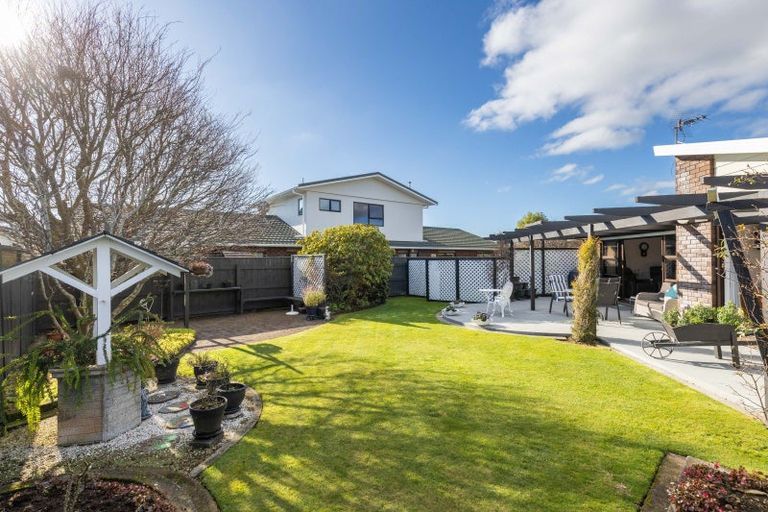 Photo of property in 151 Heta Road, Highlands Park, New Plymouth, 4312