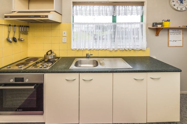 Photo of property in 7 Waitote Street, Castlecliff, Whanganui, 4501