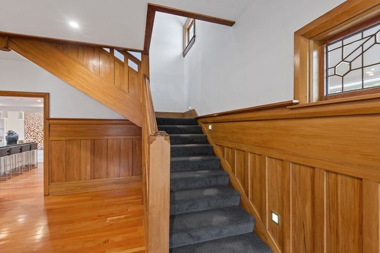 Photo of property in 102 Heaton Street, Merivale, Christchurch, 8052