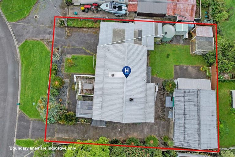 Photo of property in 2a Tatahi Street, Te Puru, Thames, 3575