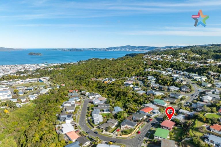 Photo of property in 22b Acacia Avenue, Maungaraki, Lower Hutt, 5010