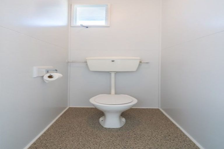 Photo of property in 137 Bay View Road, South Dunedin, Dunedin, 9012