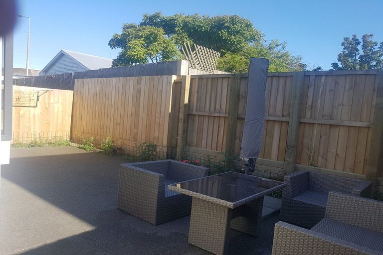 Photo of property in 3/324 Stanmore Road, Richmond, Christchurch, 8013