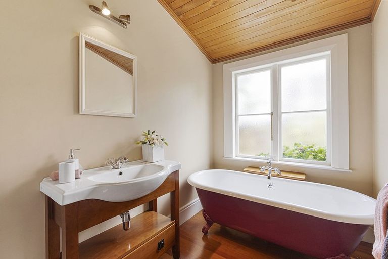 Photo of property in 43 Vogel Street, Cambridge, 3434