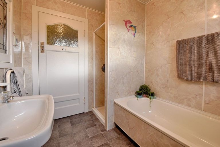 Photo of property in 12 Willis Street, Gore, 9710