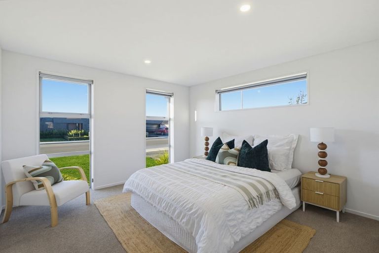 Photo of property in 39 Chambers Avenue, Woodend, 7610