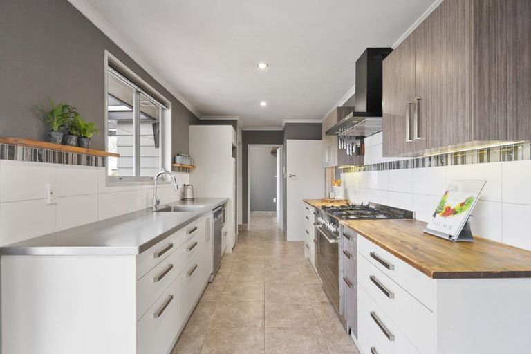 Photo of property in 45 Maxwells Line, Awapuni, Palmerston North, 4412