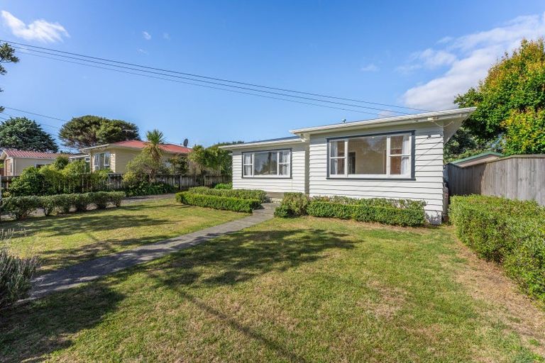 Photo of property in 59 Dale Road, Raumati South, Paraparaumu, 5032