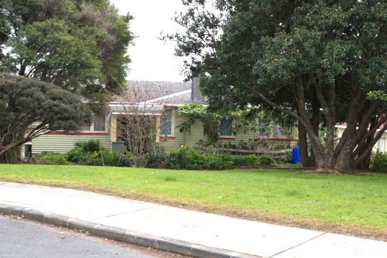 Photo of property in 17 Wakelin Road, Mangere East, Auckland, 2024