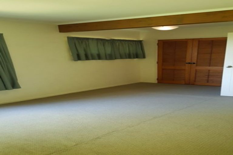 Photo of property in 7 Braund Place, Glenfield, Auckland, 0629
