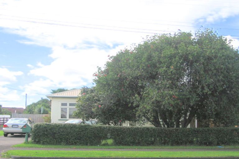 Photo of property in 144 Carruth Road, Papatoetoe, Auckland, 2025