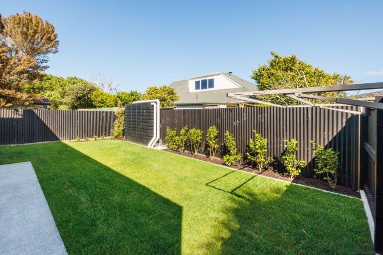 Photo of property in 12a Busby Place, Awapuni, Palmerston North, 4412