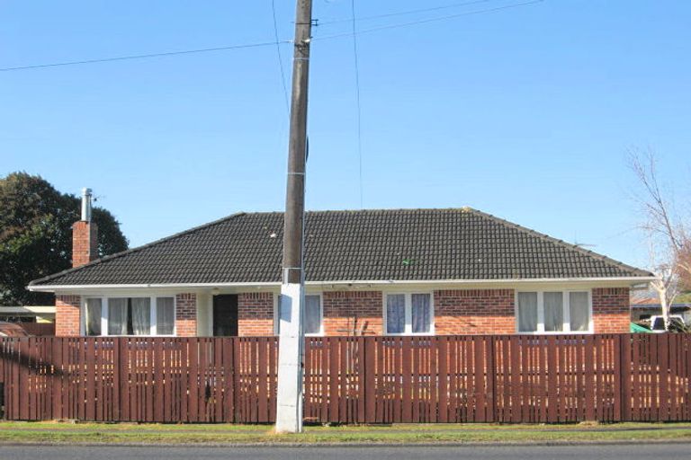 Photo of property in 129 Clevedon Road, Papakura, 2110