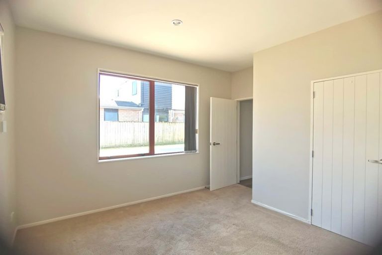 Photo of property in 48 Hughs Way, Flat Bush, Auckland, 2019