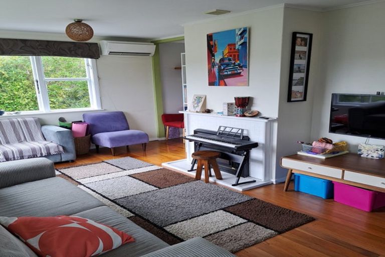 Photo of property in 96 Dimock Street, Titahi Bay, Porirua, 5022