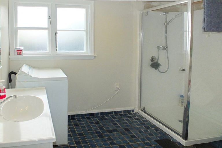 Photo of property in 4 Andresen Street, Foxton Beach, Foxton, 4815